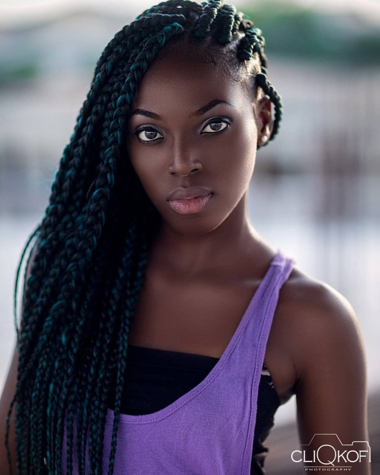 Linda Brown is dark -skinned