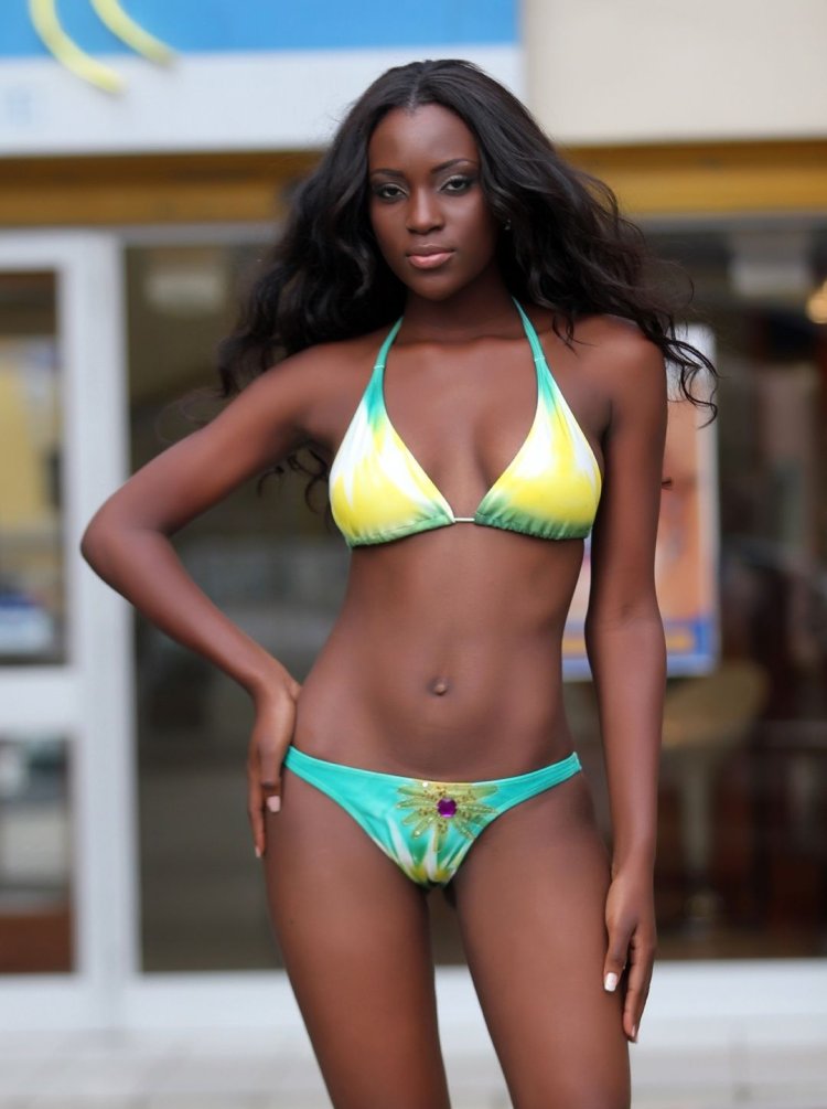 Daniel Nicole model mulatto