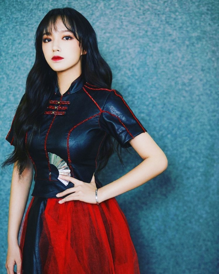 Cheng Xiao Hot