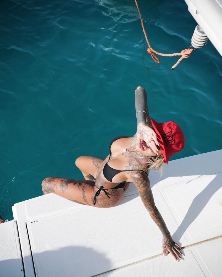 Zoe Cristofoli Instagram