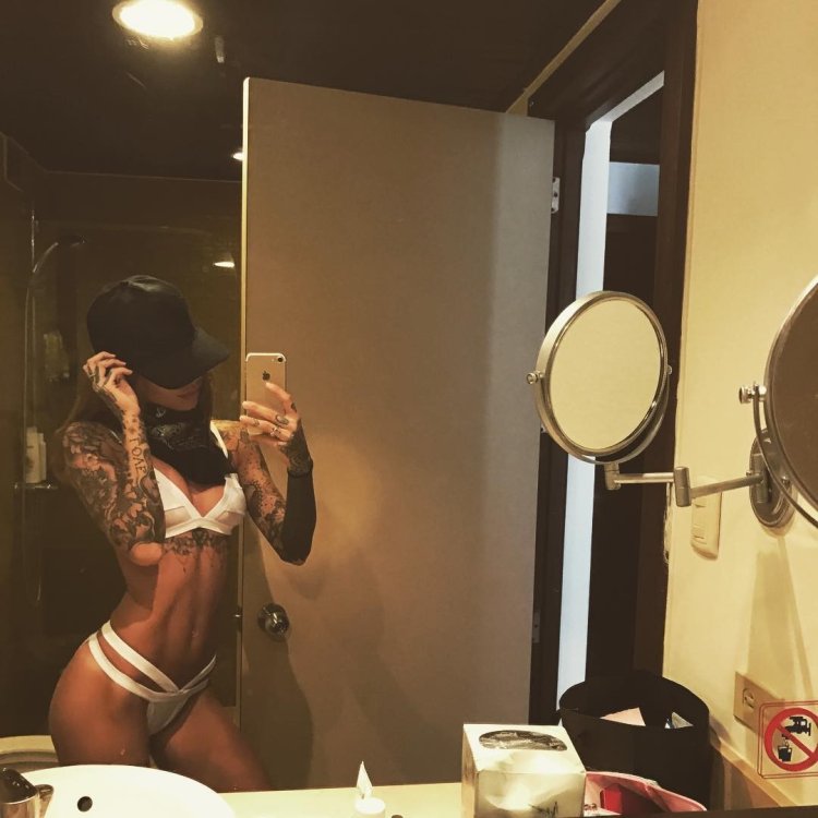 Zoe Christopholi and Theo Ernandes