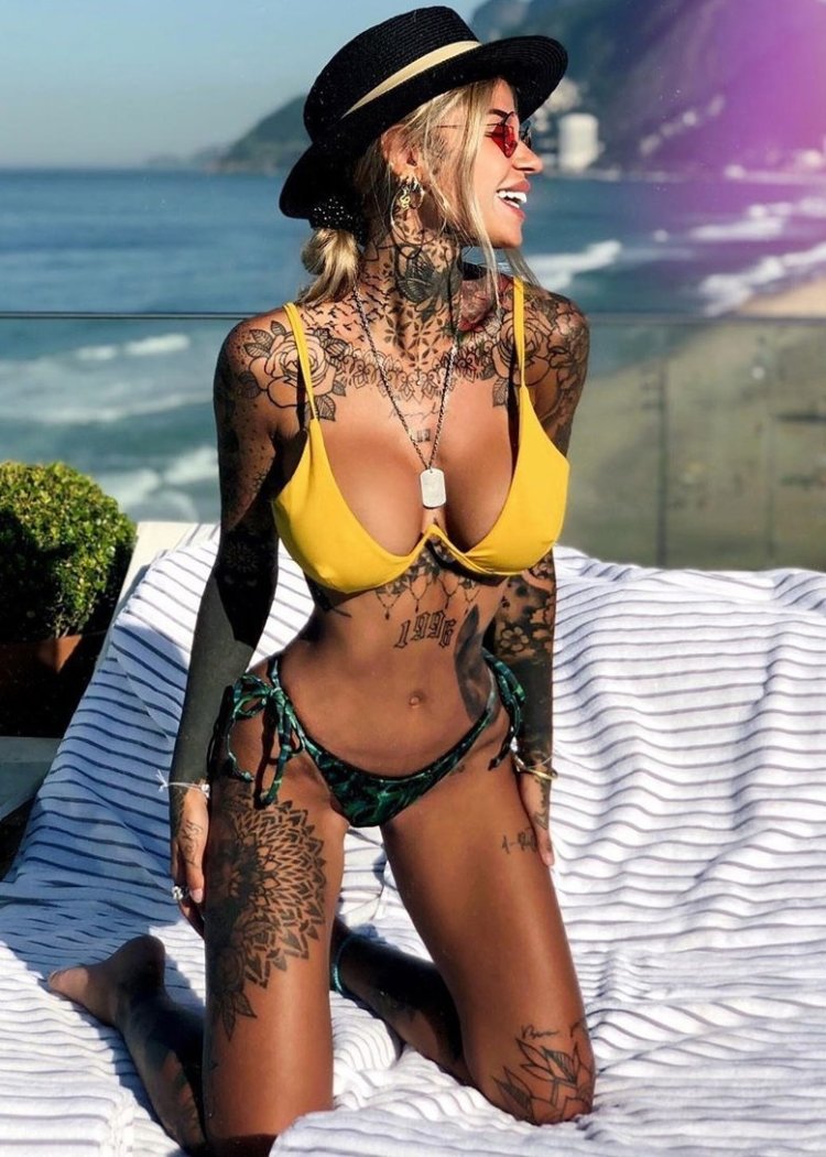 Zoe Cristofoli E Teo Fernandez and Bambino