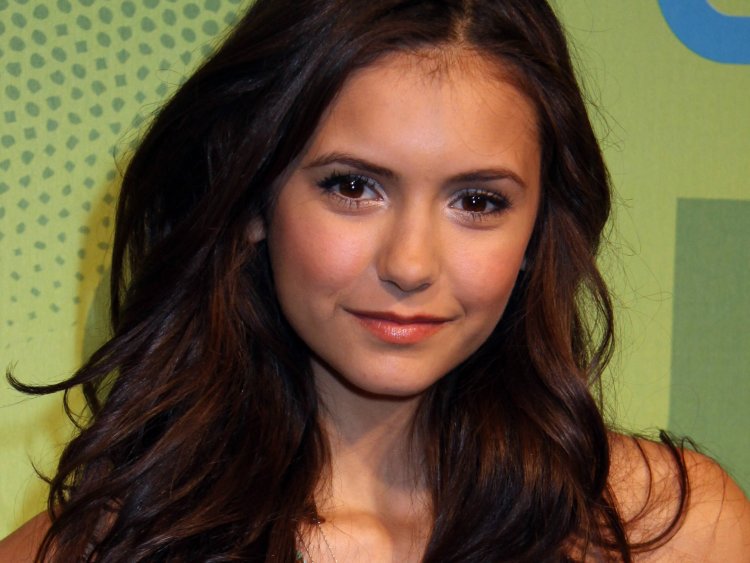 Bulgarian actress Nina Dobrev