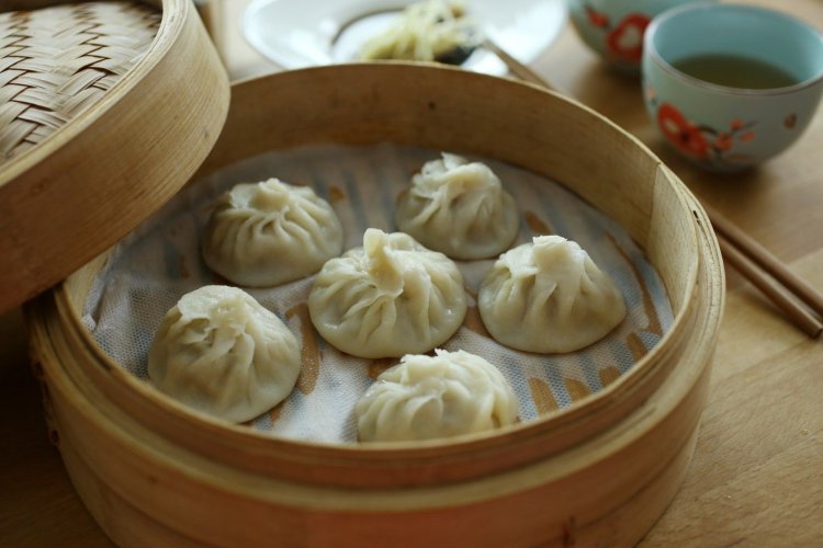 Xiaolunbao (小 包 包)
