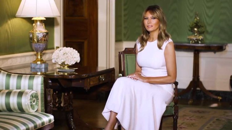 Melania Trump's legs