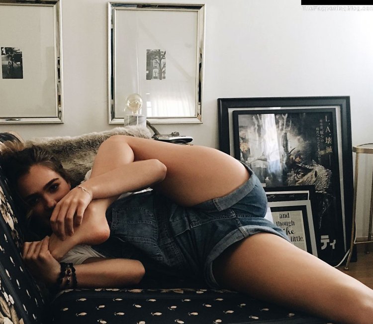 Haley Lou Richardson Maxim