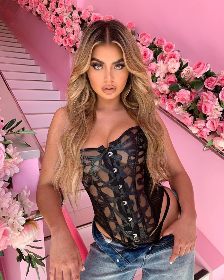 Absia Polish model new photos