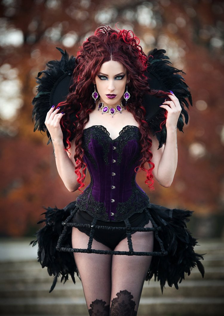 Charlie Etwell Latex