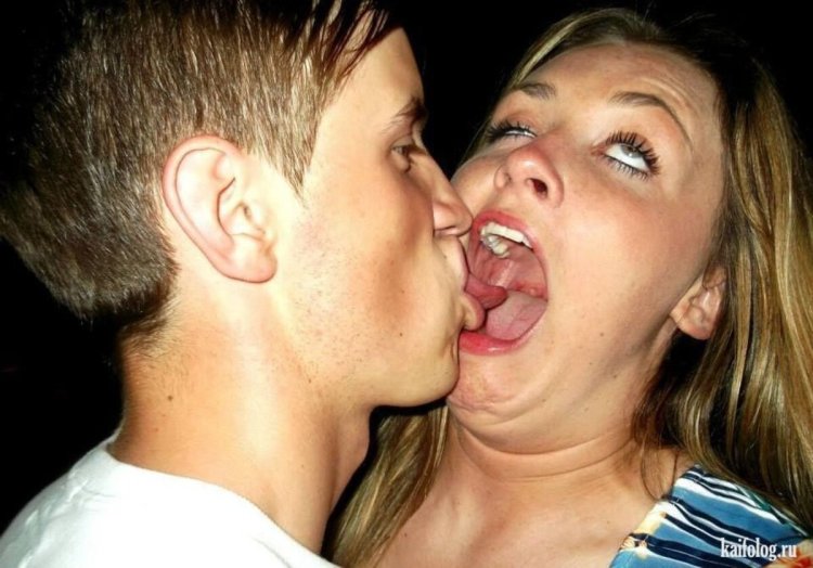 Funny kiss