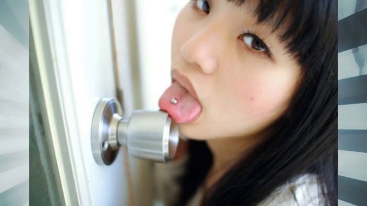 Japanese with door handles