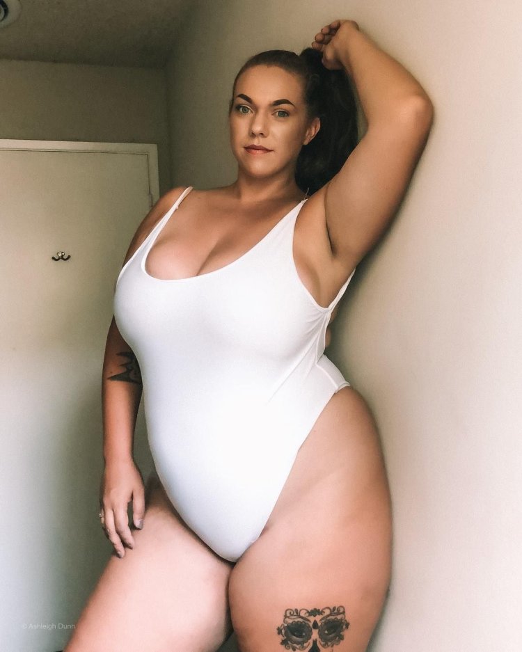 Ebony Chubby in a bikini