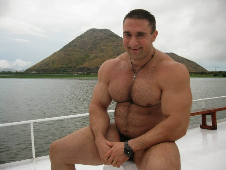 A healthy pumped man