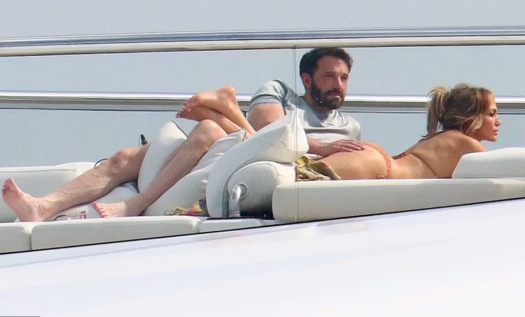 Ben Affleck and Jennifer Lopez