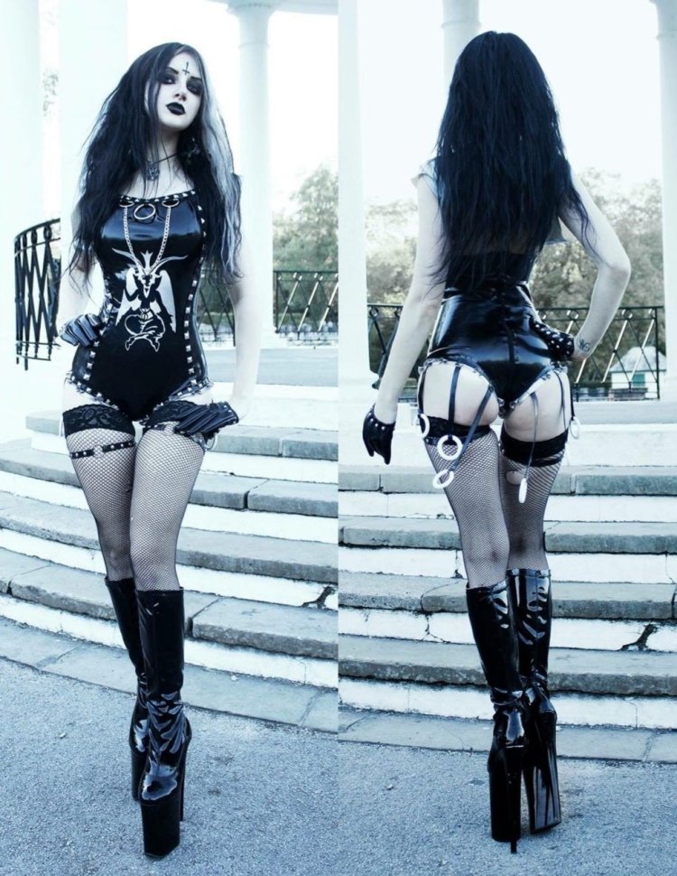 Gothic style girls 2019