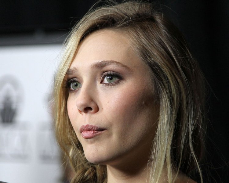 Elizabeth Olsen eyes