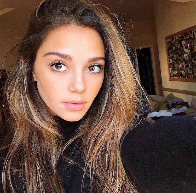 Selfie Arianagarndcheche