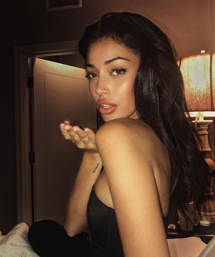 Cindy Kimberly Selfie