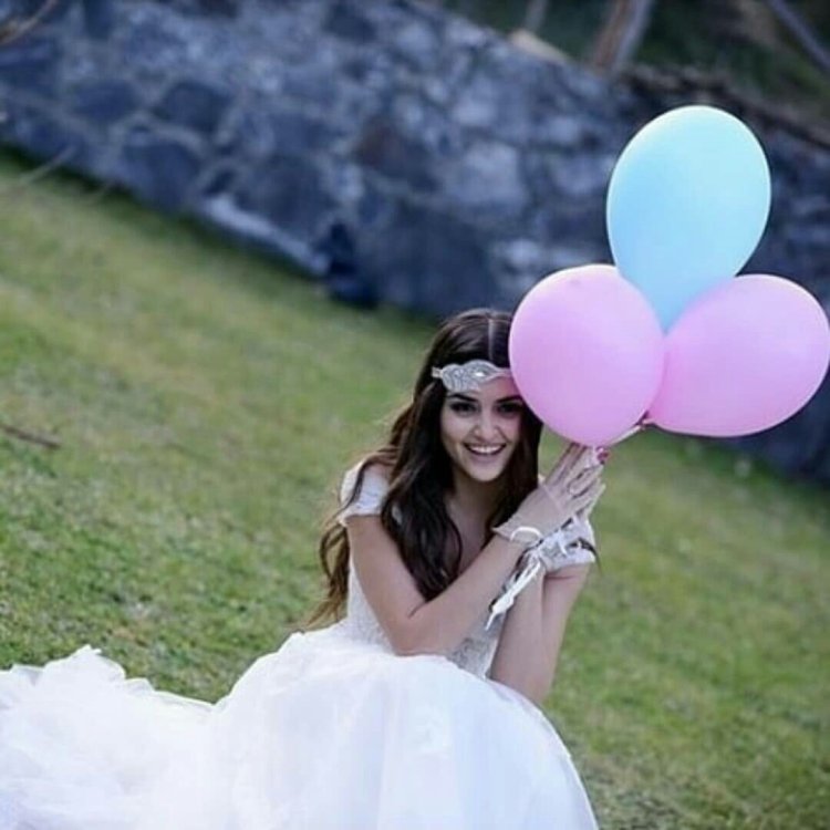 Hyundai Erchel Wallpaper on an iPhone