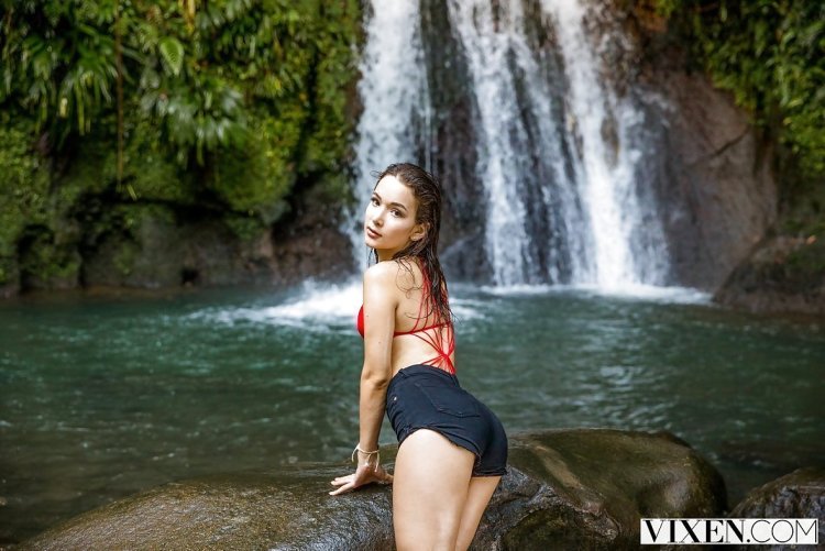 Ellie leen traffic jam