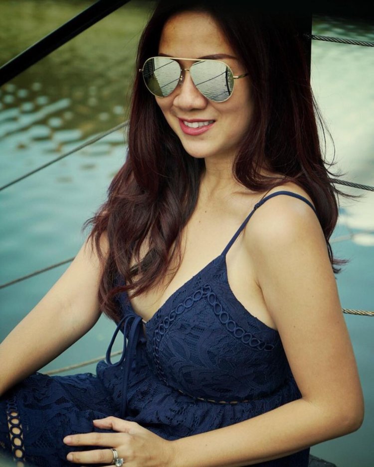 Tante Ernie in transparent