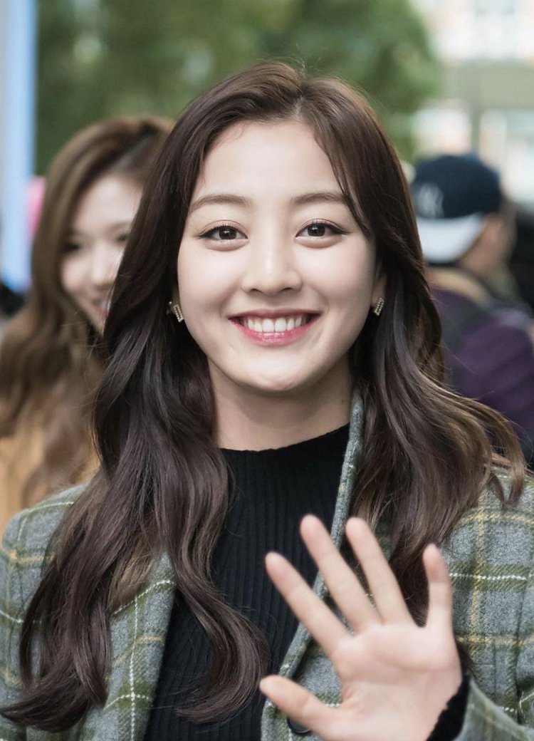 Jihyo 2017
