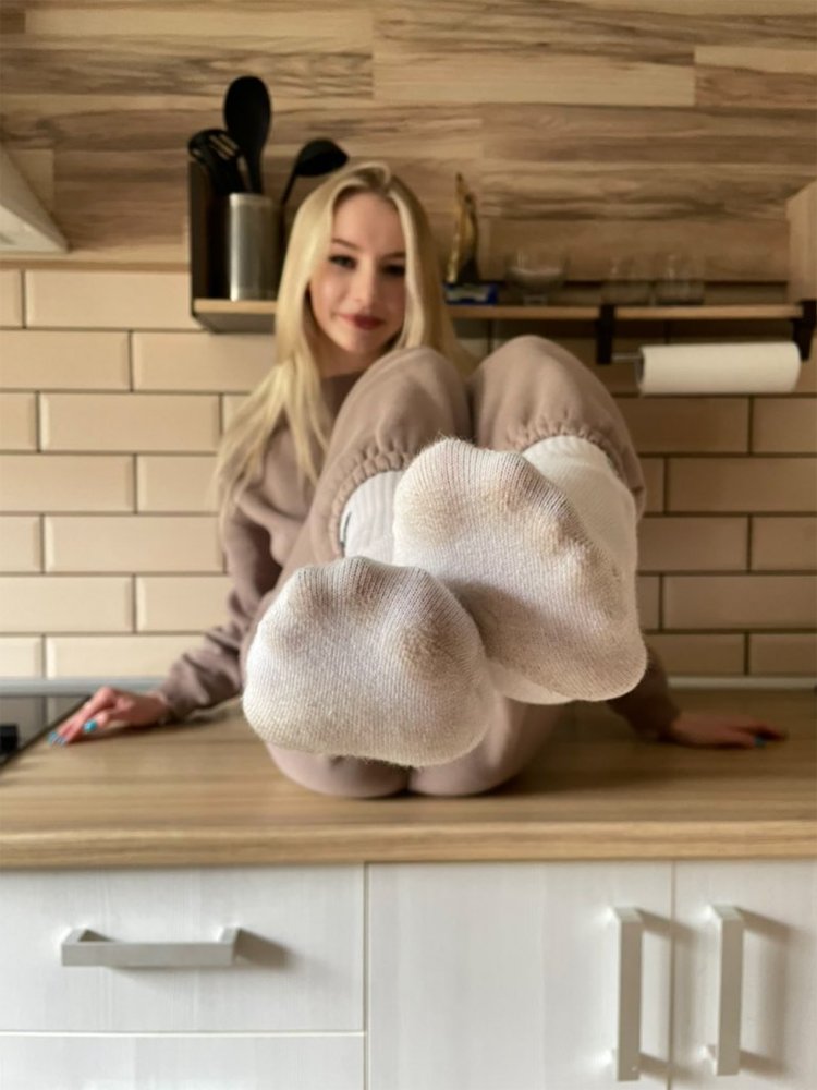 Play with Anny Worship