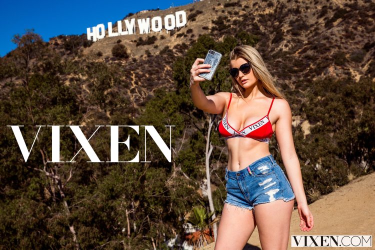 Vixen Mia