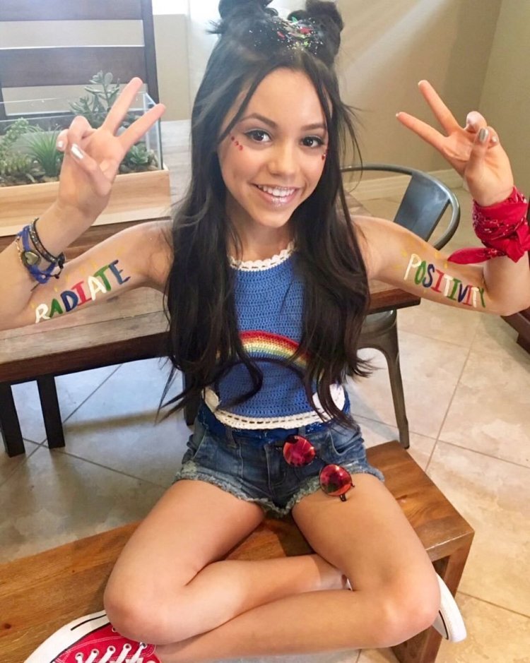 Jenna Ortega Full