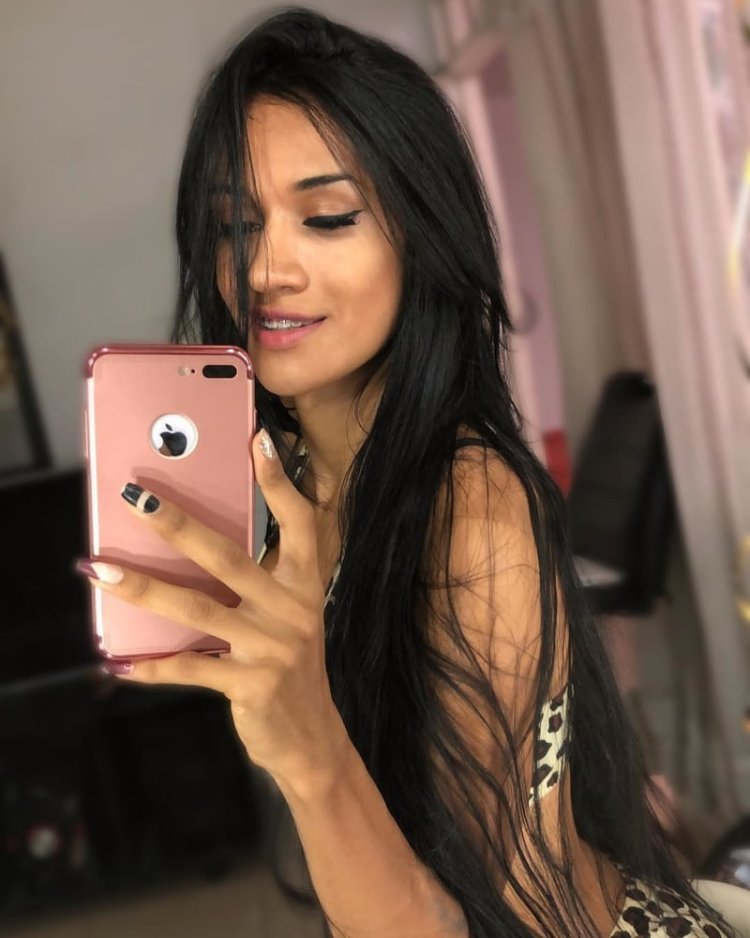 Tracy Saenz Instagram