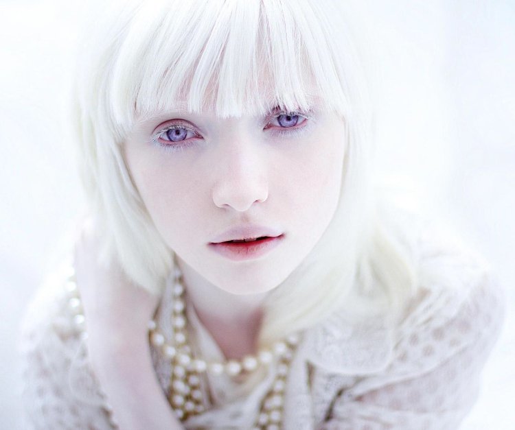 Anastasia Zhidova model