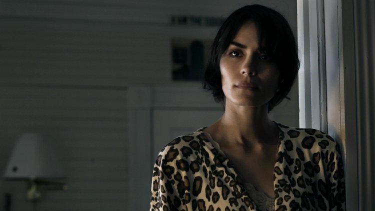 Shannin Sossamon in the film one missed call