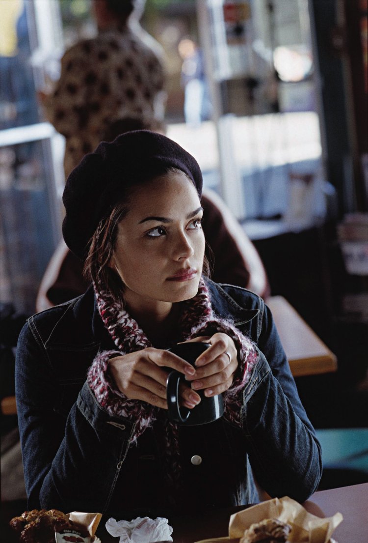 Shannin Sossamon Film 2002