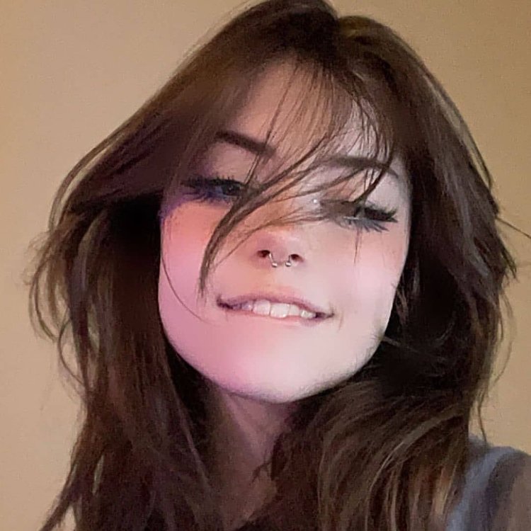 AesthetHeticallyhannah Onlifans