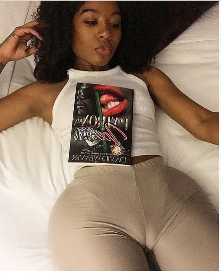 Dark -skinned vagins of girls