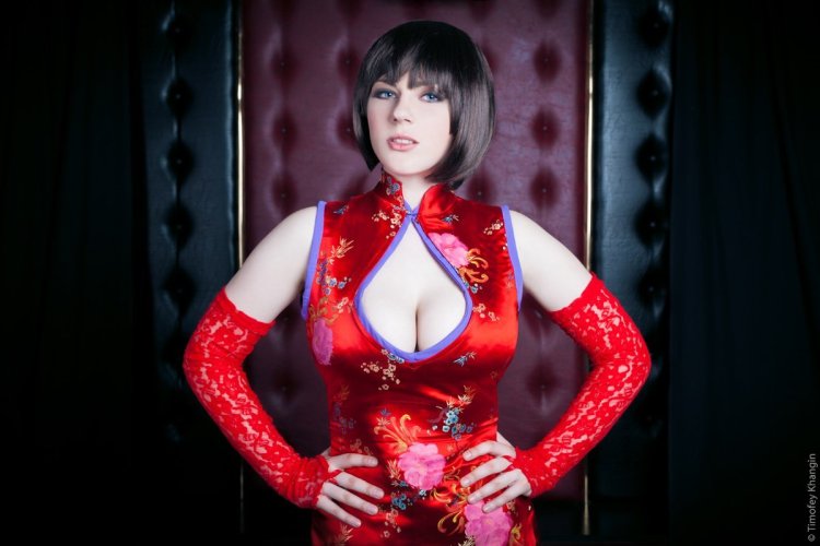Anna Williams Cosplay