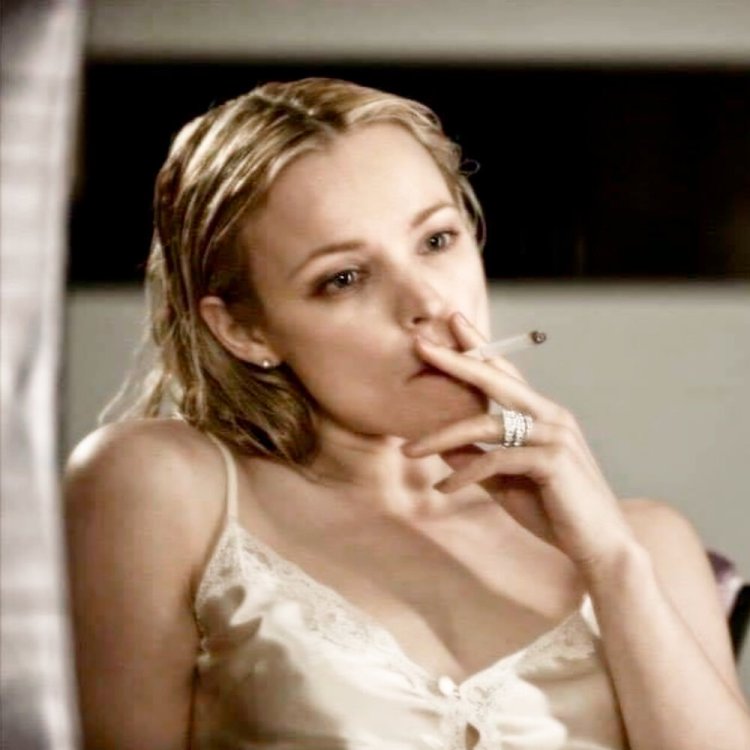 Rachel Macadams smokes