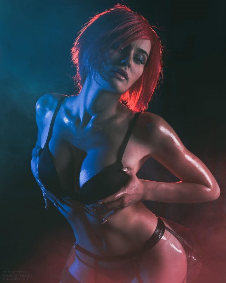Anastasia Vvedenskaya Cosplay Cyberpunk