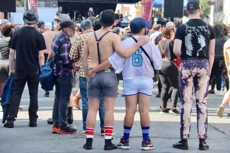 FOLSOM Street Fair (Fales Fleet Fales)