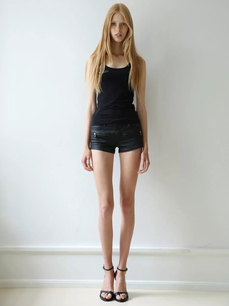 High Model Chase Kennedy