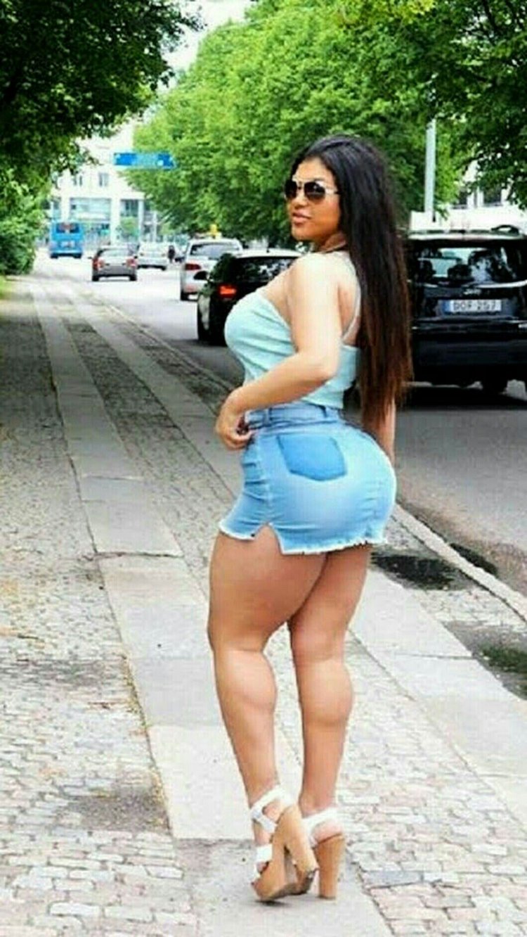 Big Black Ebony Face Down Ass Up