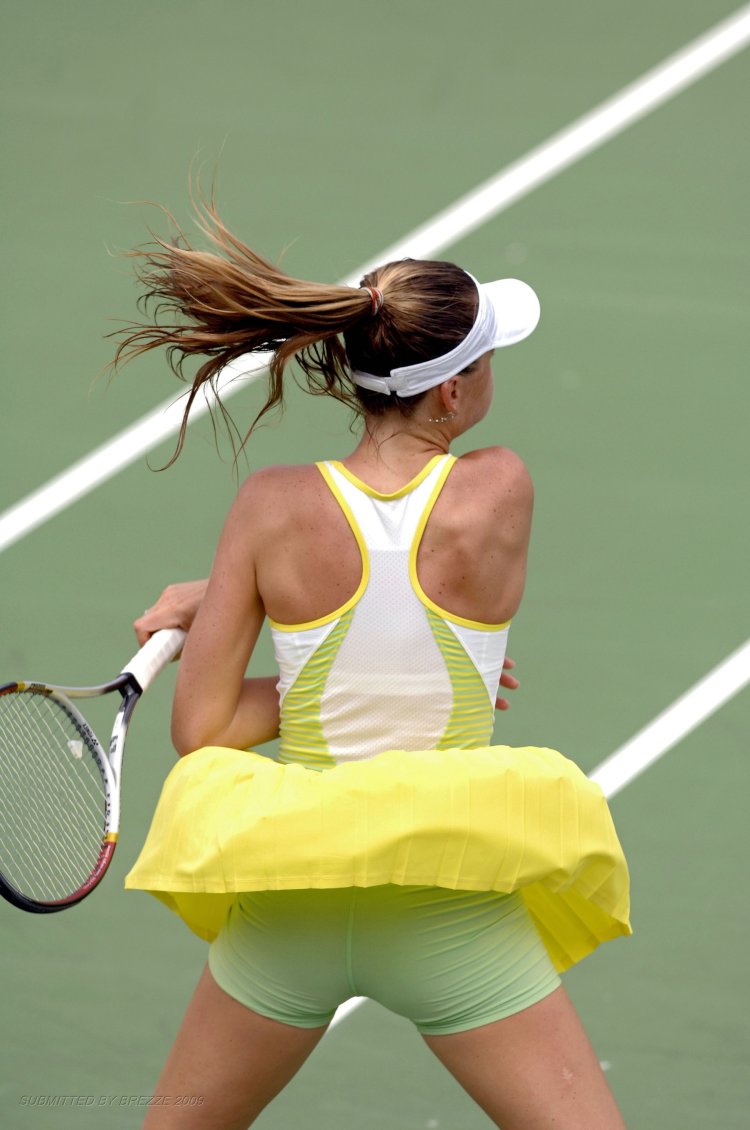 Girl on a tennis court