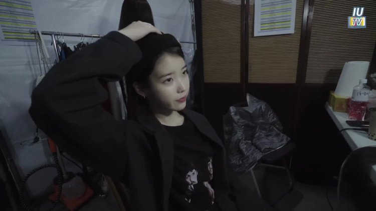 Sleepy IU