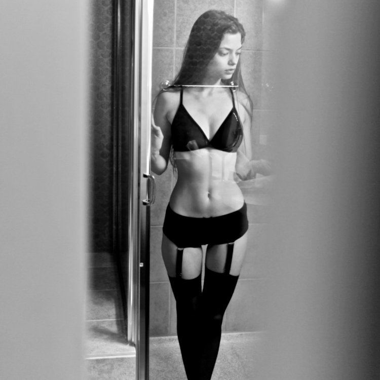 Jennifer Sullins in a swimsuit