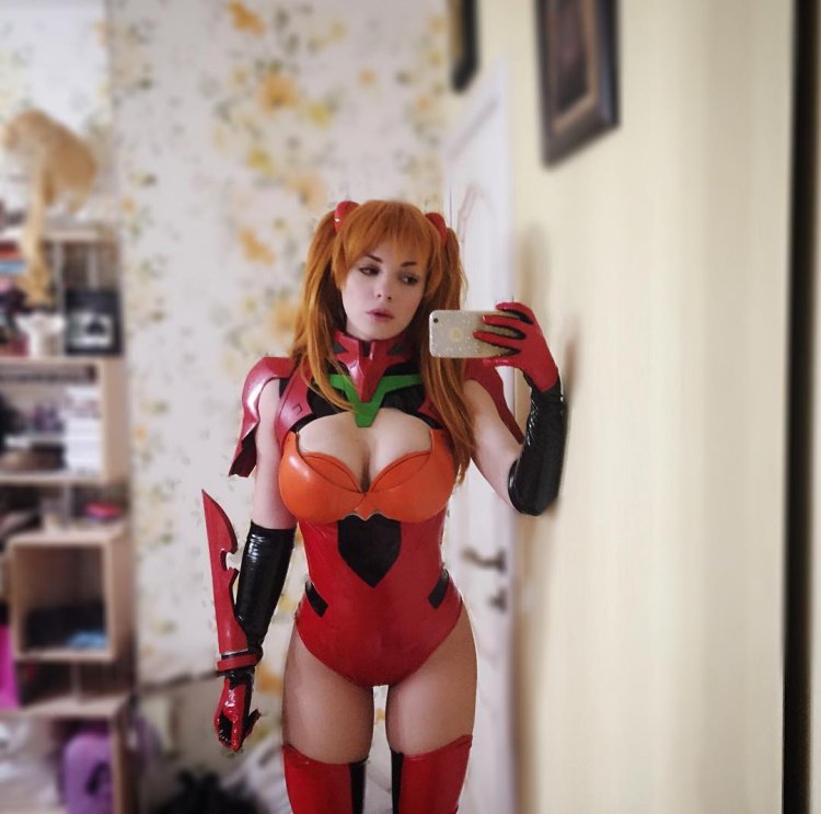Cosplayer Irina Meyer Aska