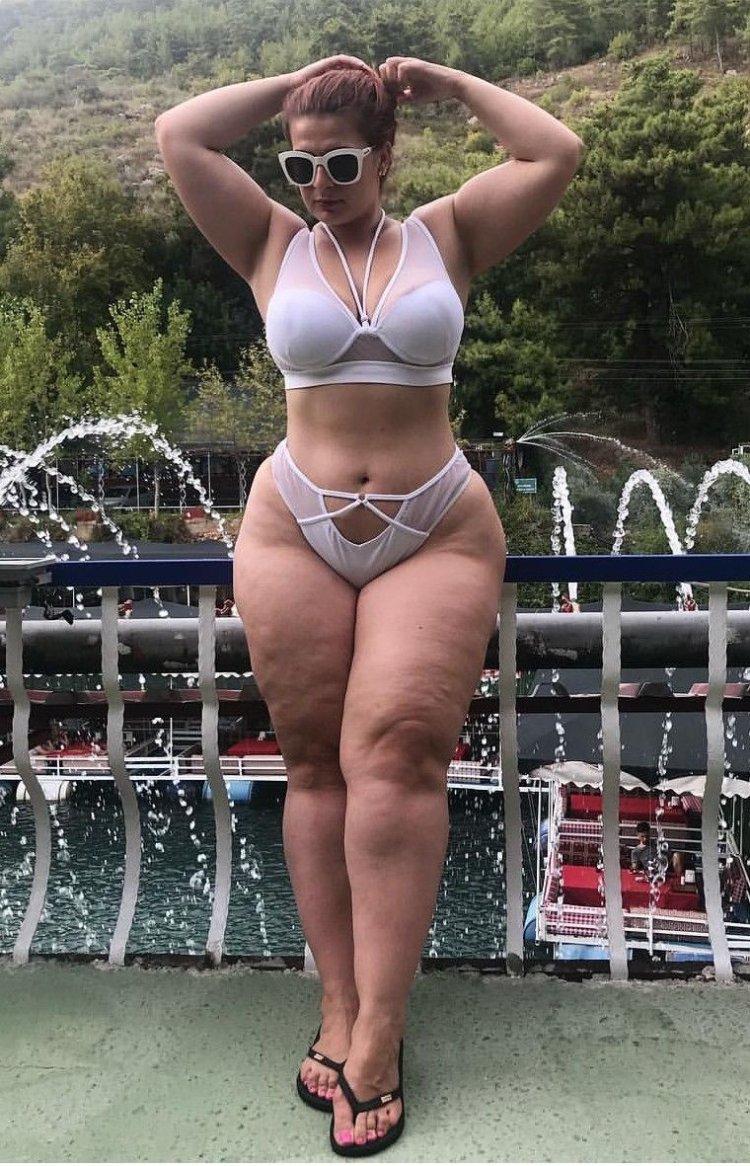 Model Plus Ioana Chira 2020