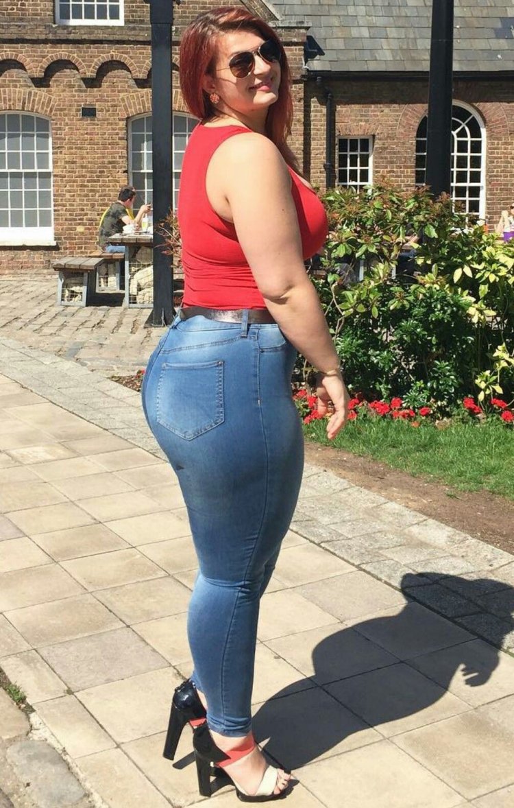 Model Plus Ioana Chira