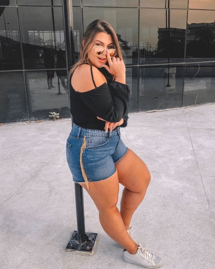 Ioana Chira Plus Size Model 2021