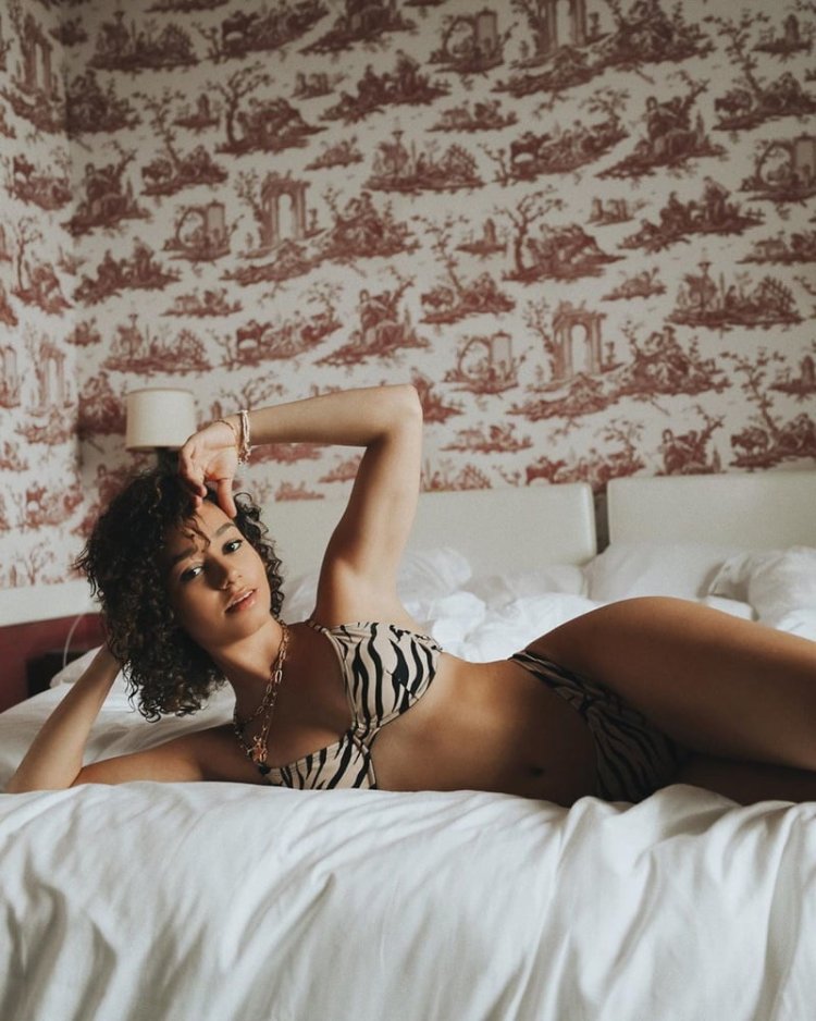 Lena G. AKA ALLA FANPAGE