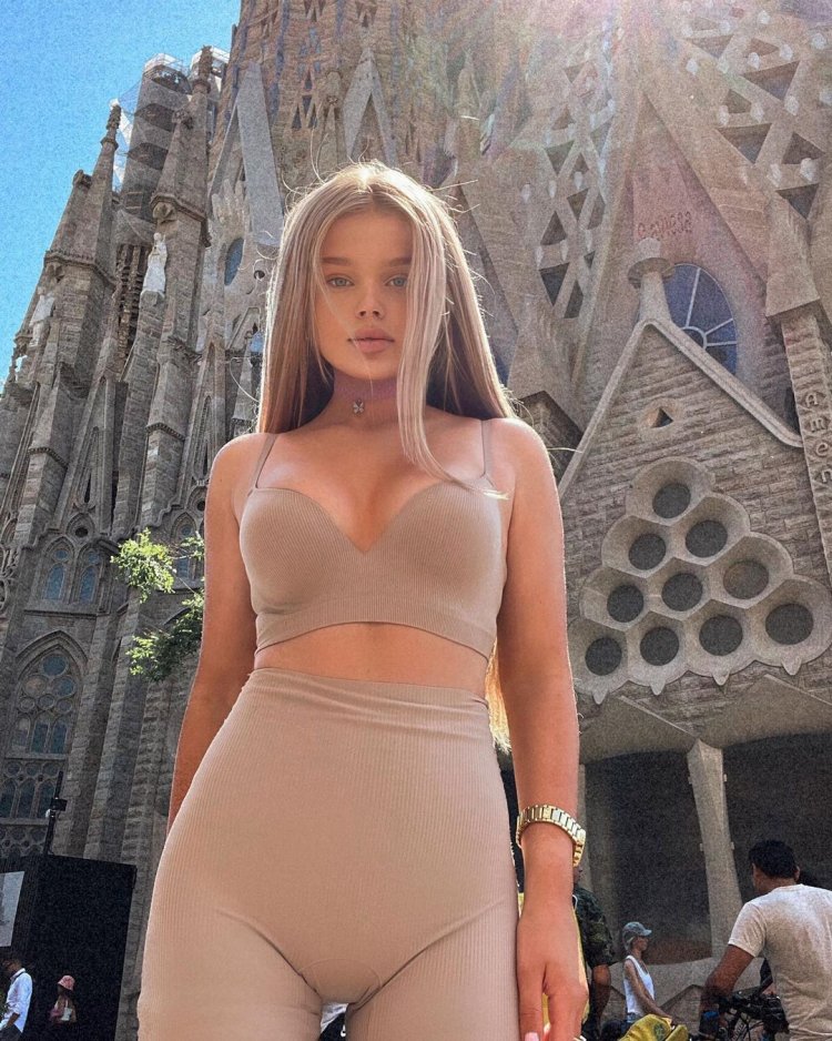 Demonstrated the chest