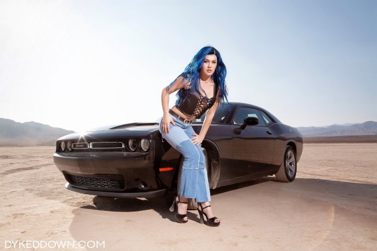 Transvestite Nikki Taylor